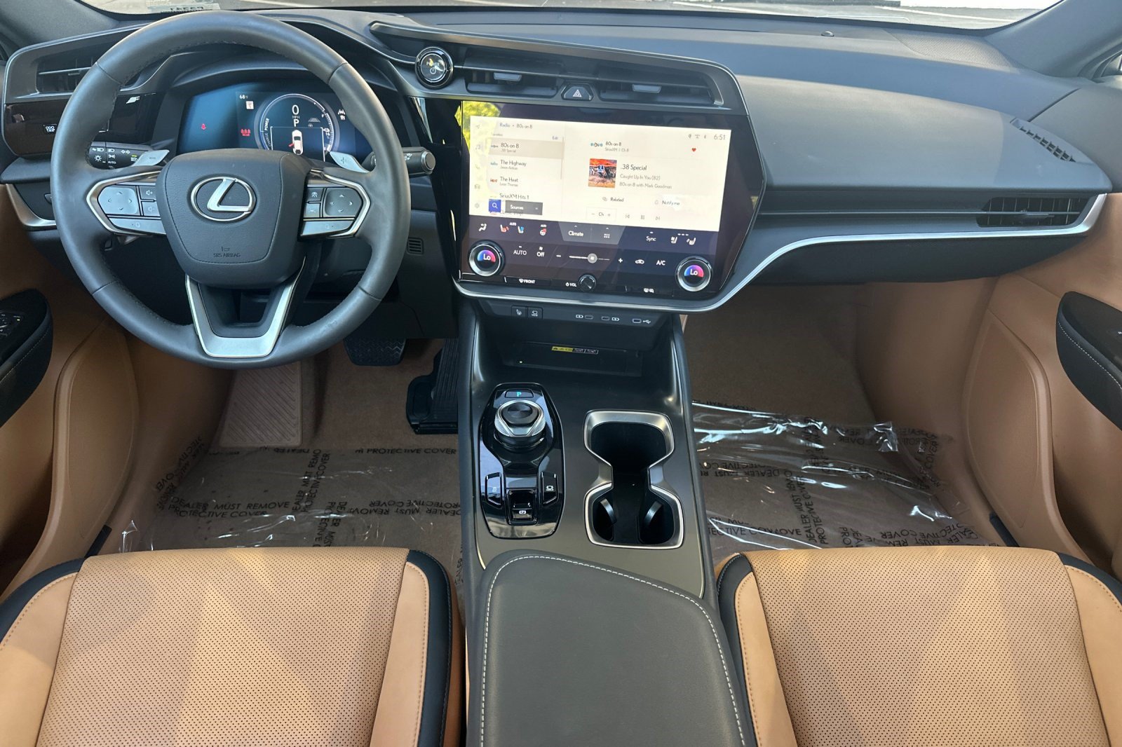 Certified 2023 Lexus RZ 450e Premium w/ Technology Package AWD/4WD image 17