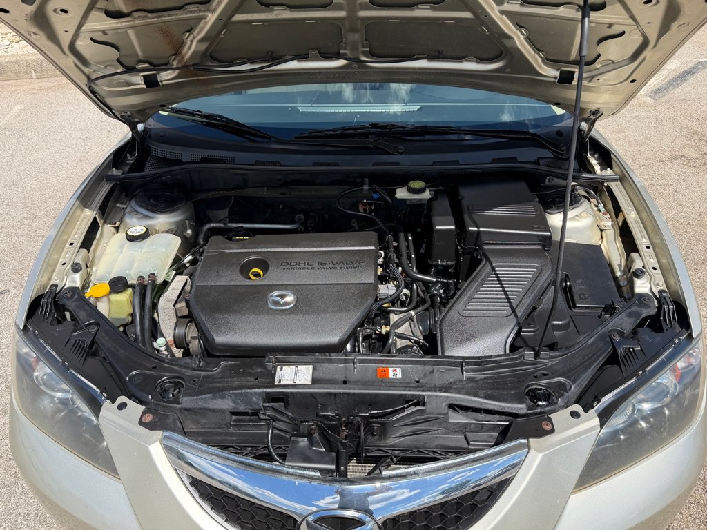 Used 2008 MAZDA MAZDA3 i Touring FWD image 11