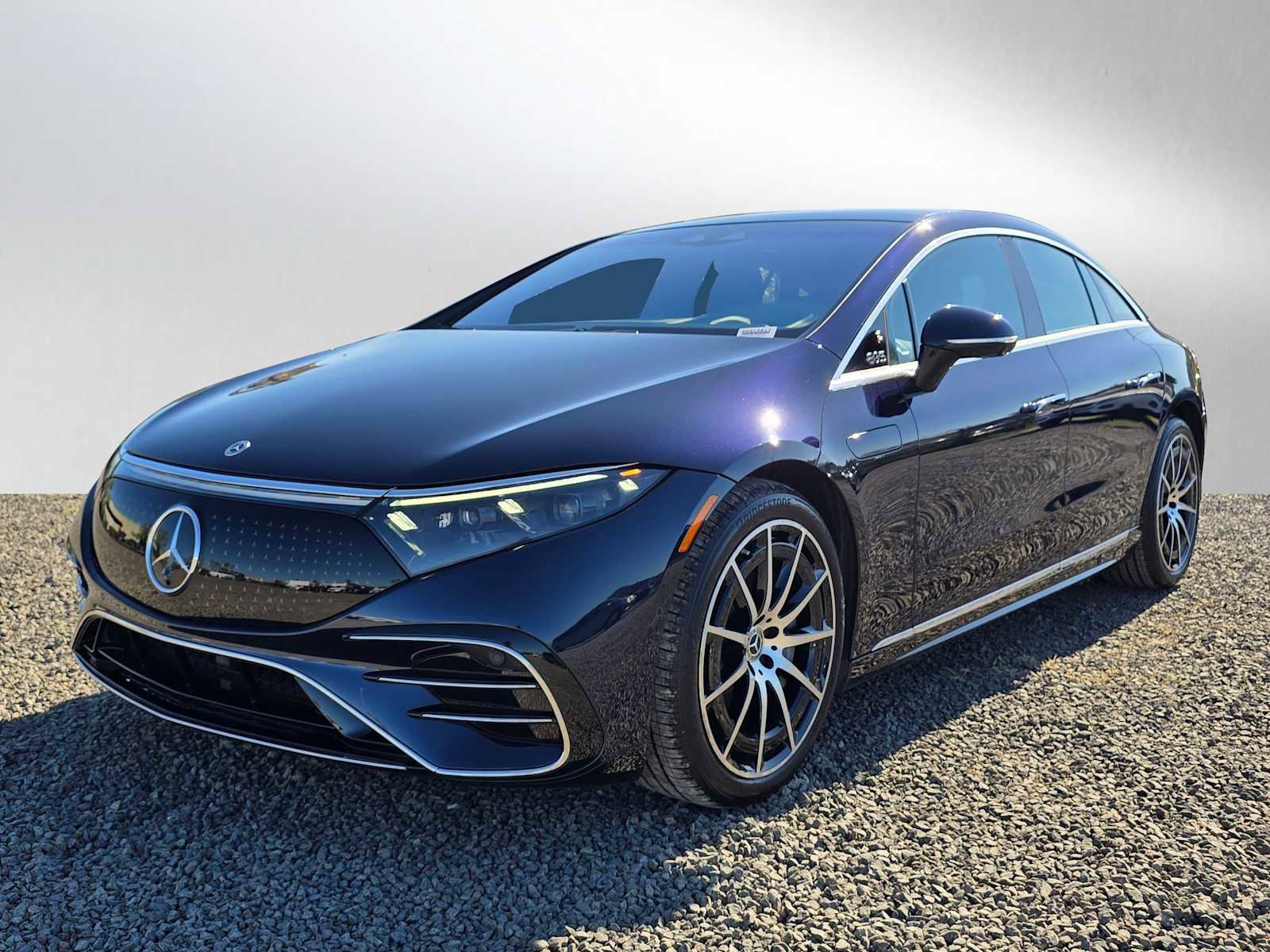 Used 2022 Mercedes-Benz EQS 580 4MATIC Sedan image 7