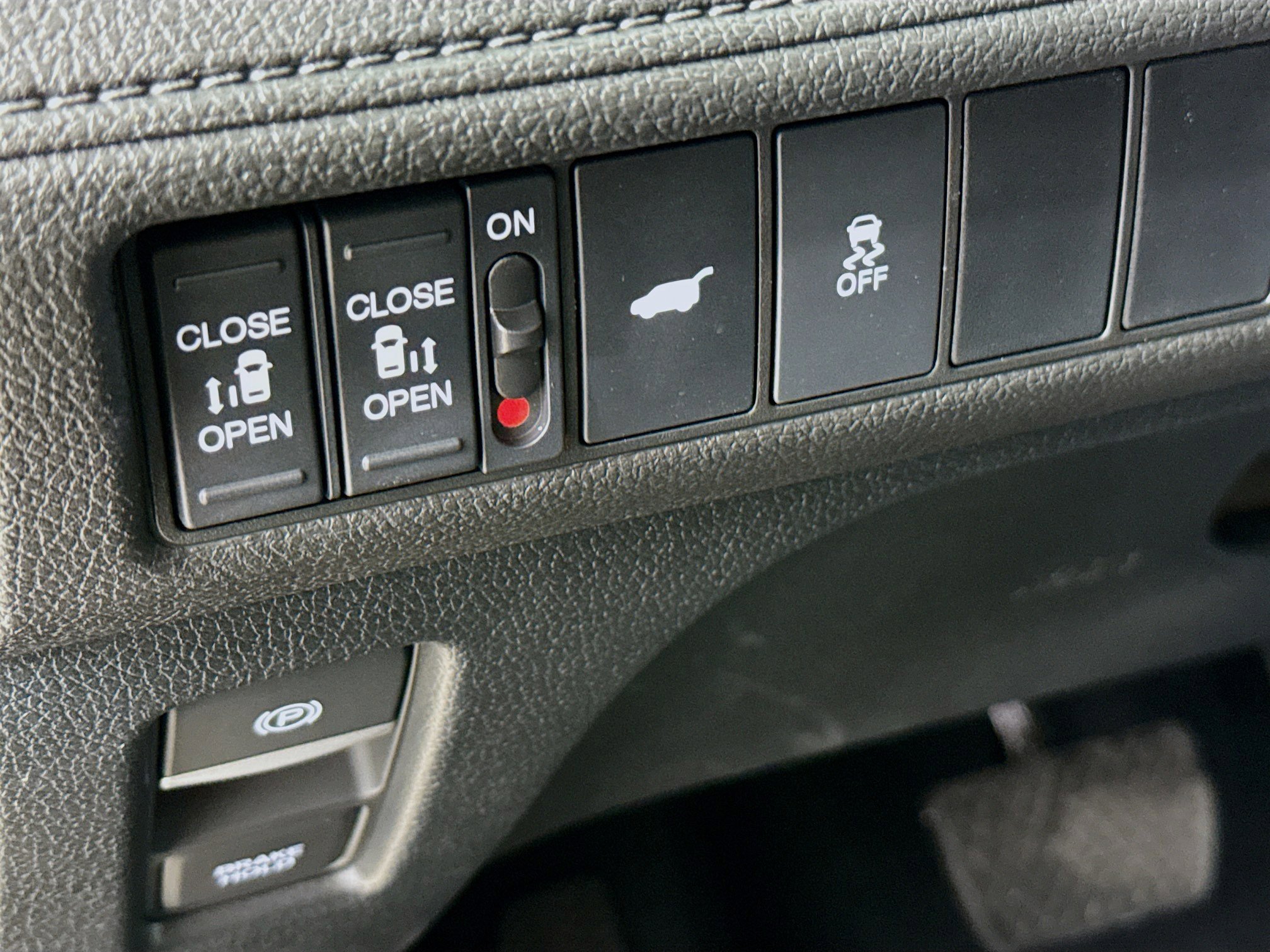 Certified 2026 Honda Odyssey Sport-L image 9