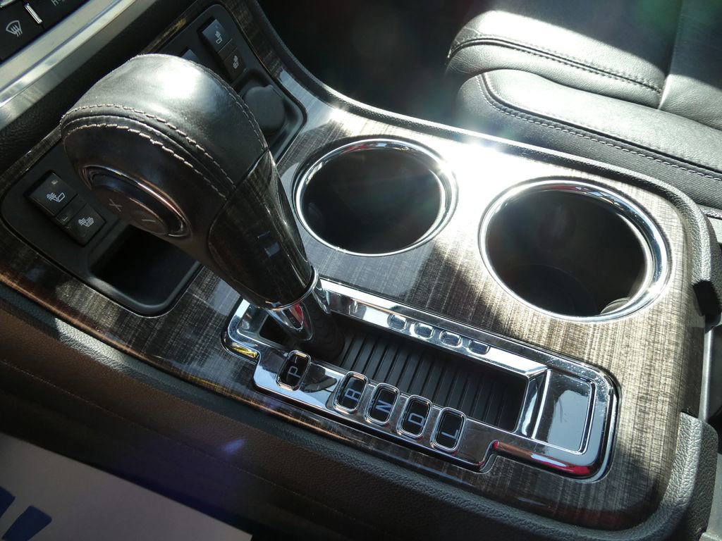 Used 2015 GMC Acadia SLT w/ Premium Edition image 28