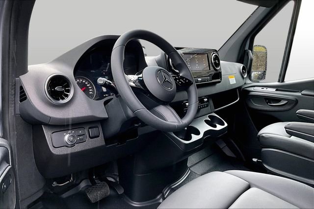 New 2025 Mercedes-Benz Sprinter 2500 image 8