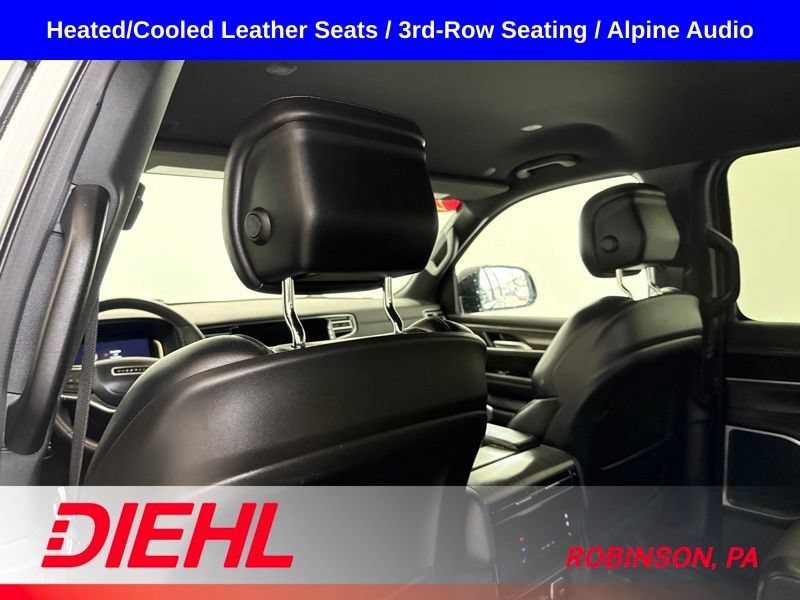 Used 2024 Jeep Wagoneer Series III AWD/4WD image 23