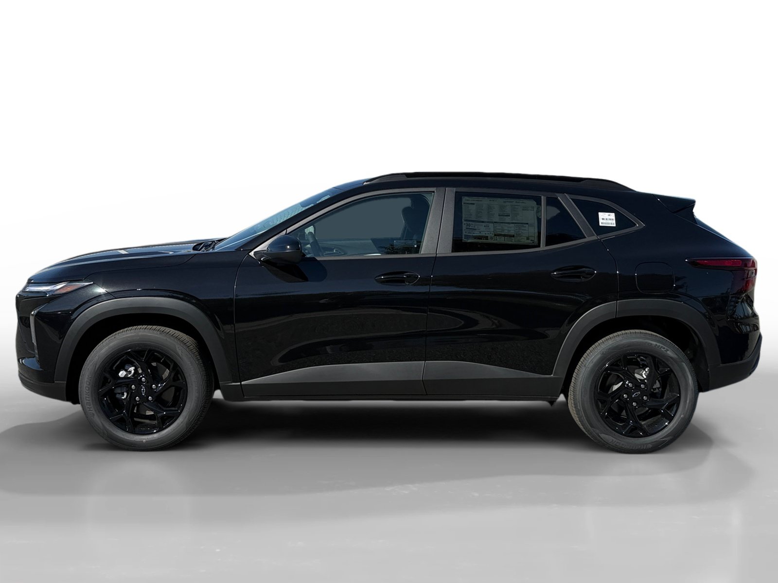 New 2026 Chevrolet Trax LT w/ Driver Confidence Package FWD image 2