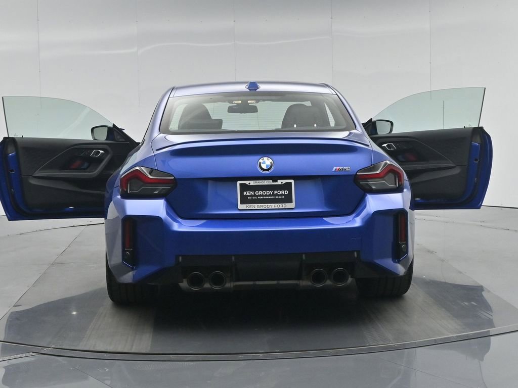 Used 2025 BMW M2 image 33