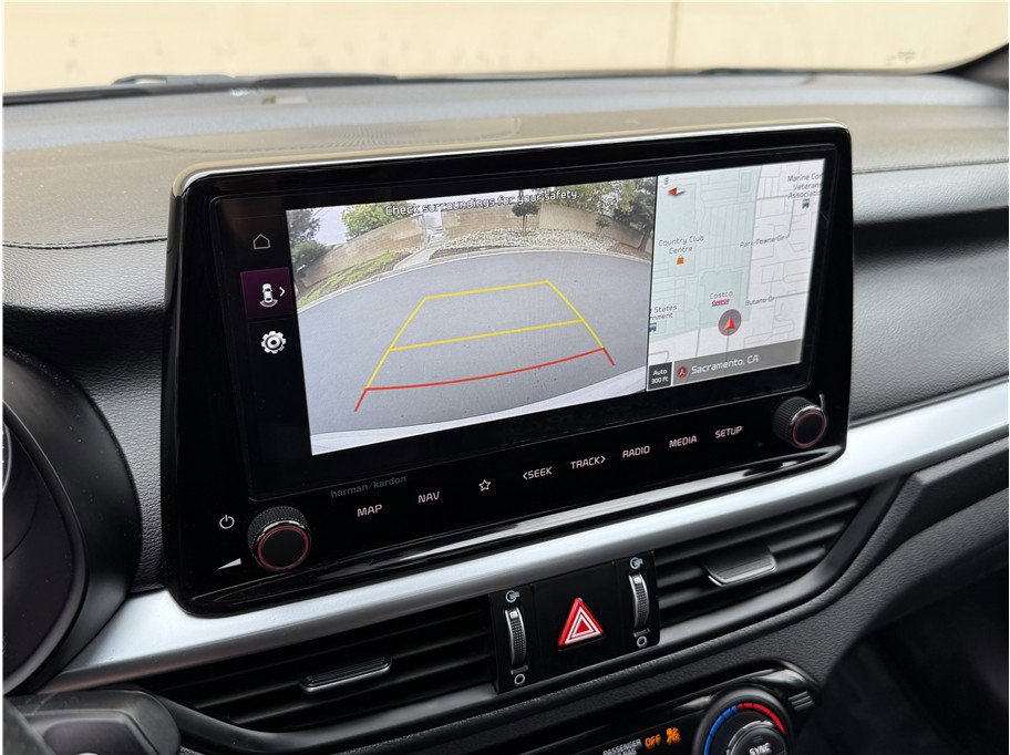 Used 2024 Kia Forte GT-Line w/ GT-Line Premium Package image 21