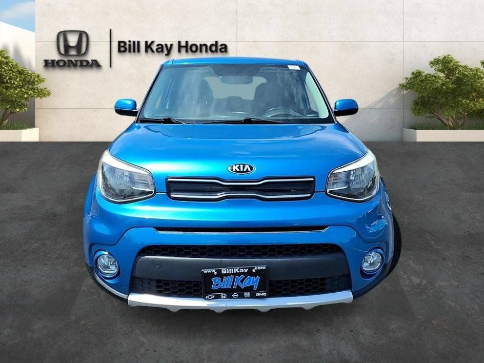 Used 2018 Kia Soul + FWD image 9
