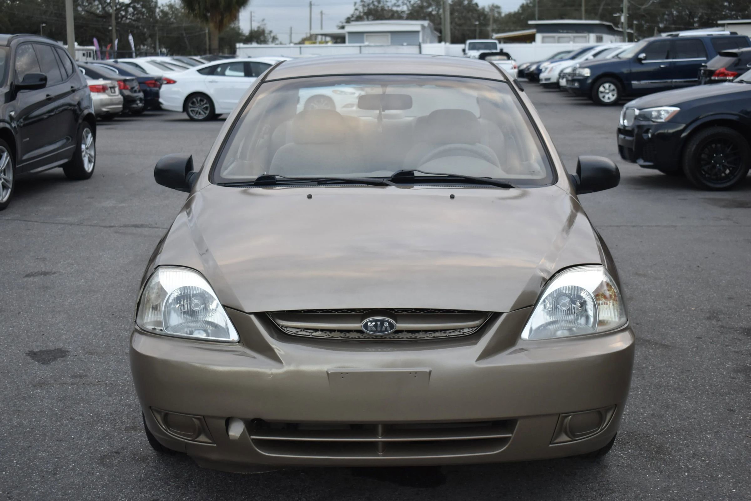 Used 2005 Kia Rio Sedan image 2