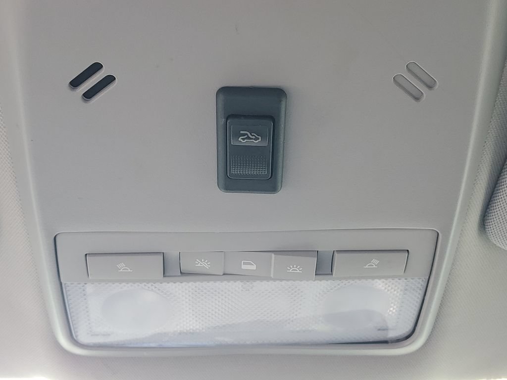 Used 2018 Chevrolet Trax LT FWD image 28