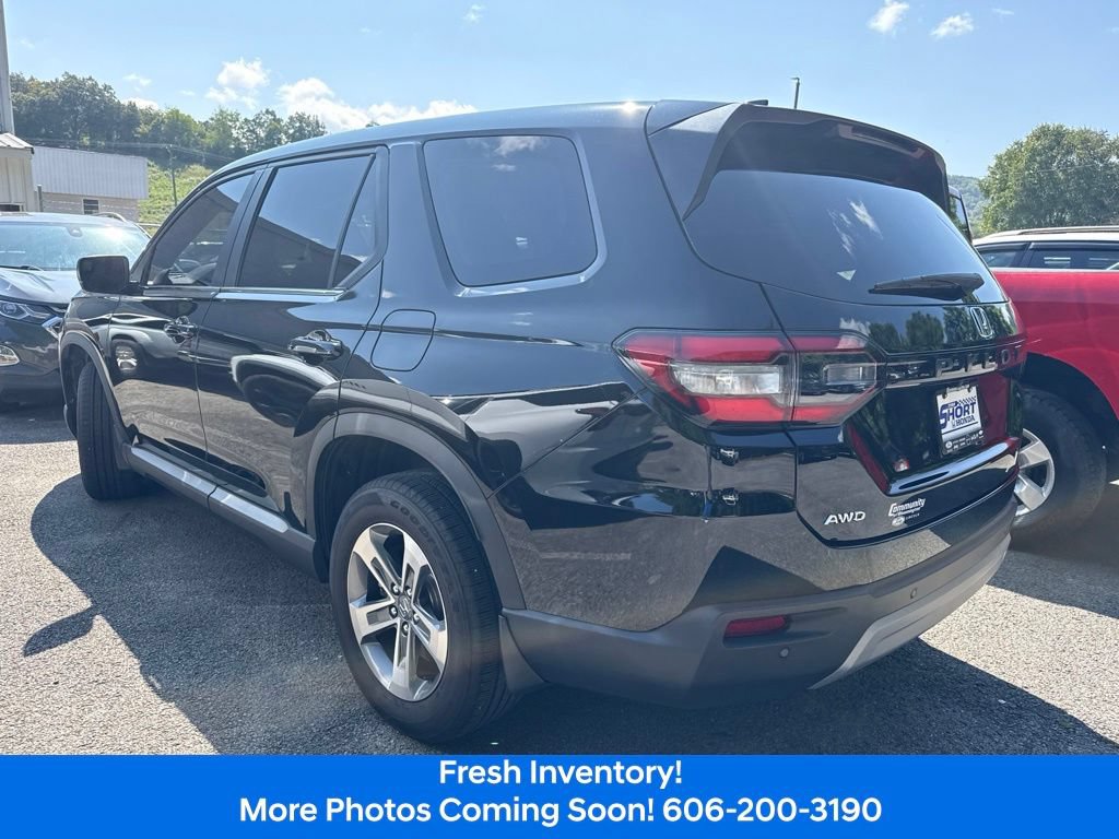 Used 2024 Honda Pilot EX-L image 8