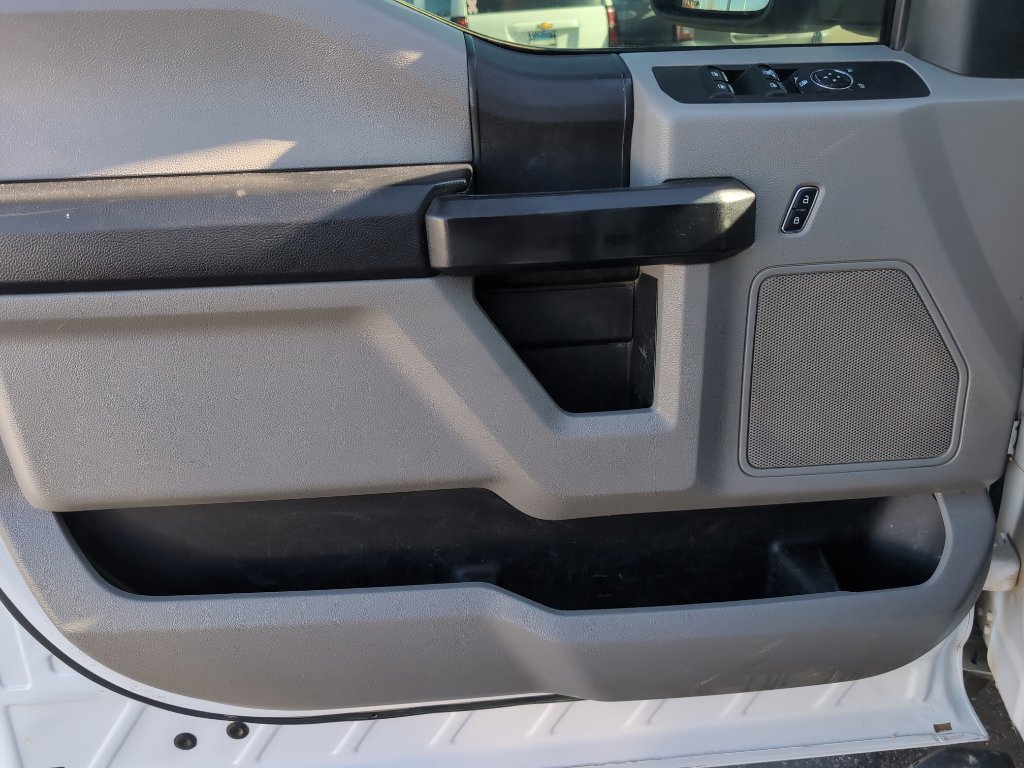 Used 2020 Ford F250 XL w/ STX Appearance Package image 9