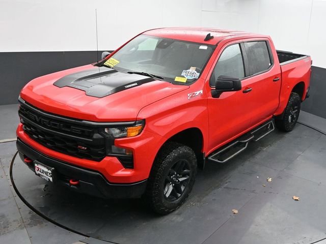 Used 2024 Chevrolet Silverado 1500 Custom Trail Boss AWD/4WD image 39
