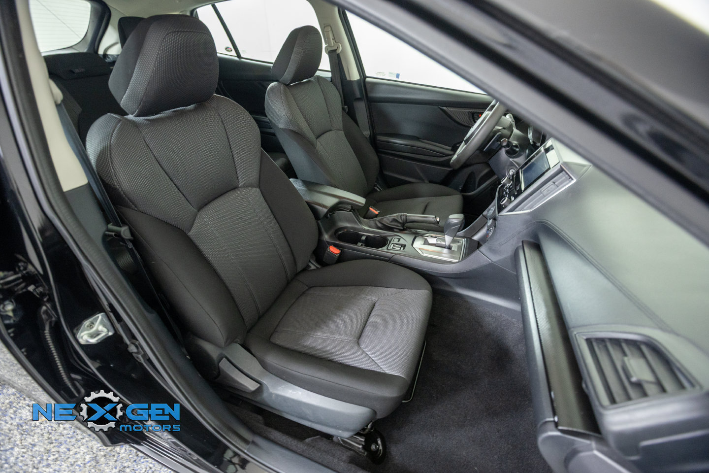 Used 2023 Subaru Impreza 2.0i Premium AWD/4WD image 44