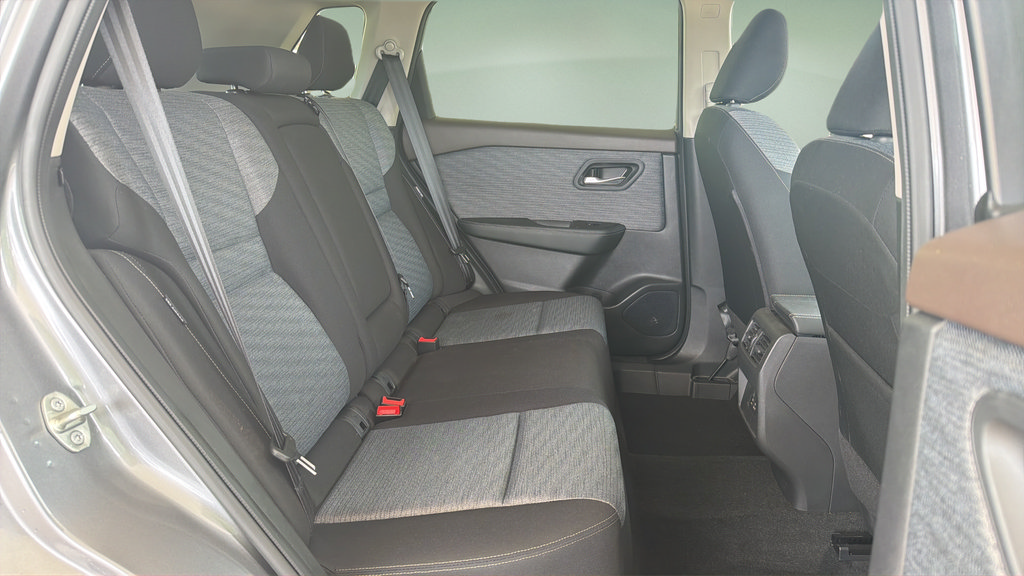 Certified 2023 Nissan Rogue SV AWD/4WD image 14