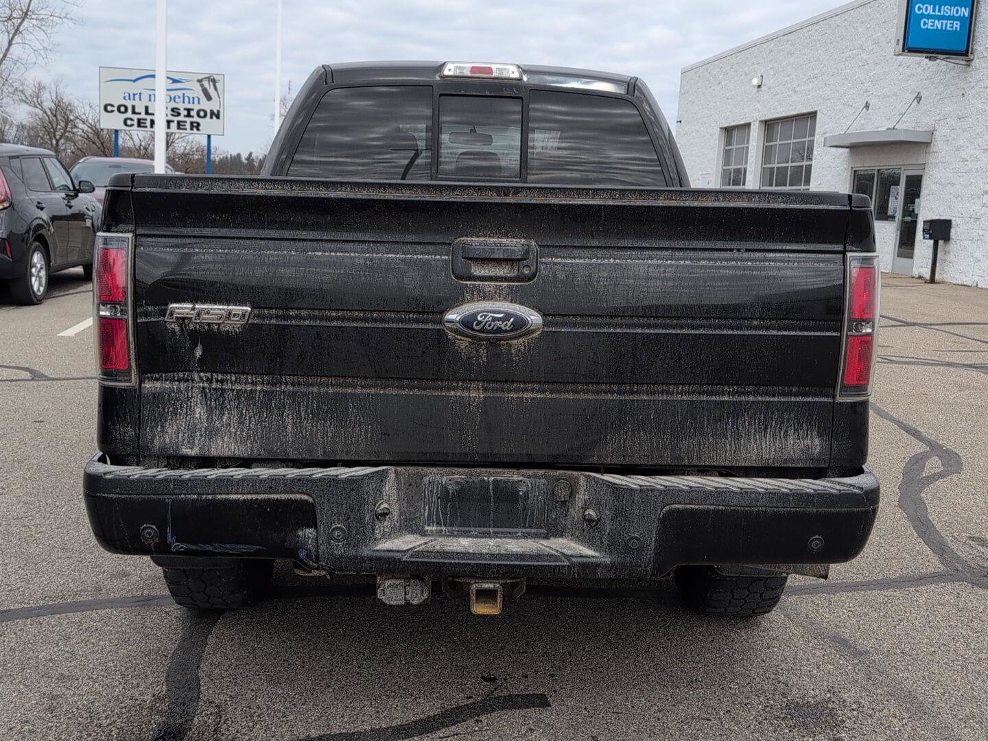 Used 2014 Ford F150 FX4 w/ Equipment Group 402A Luxury image 6