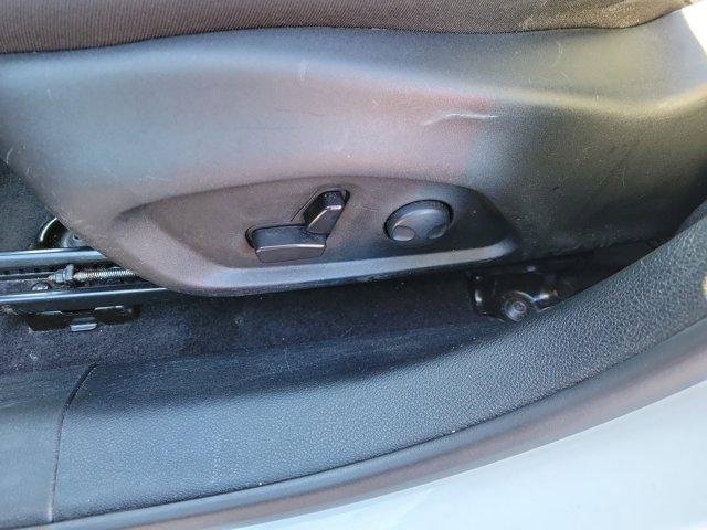 Used 2024 Jeep Compass Latitude w/ Convenience Group image 19