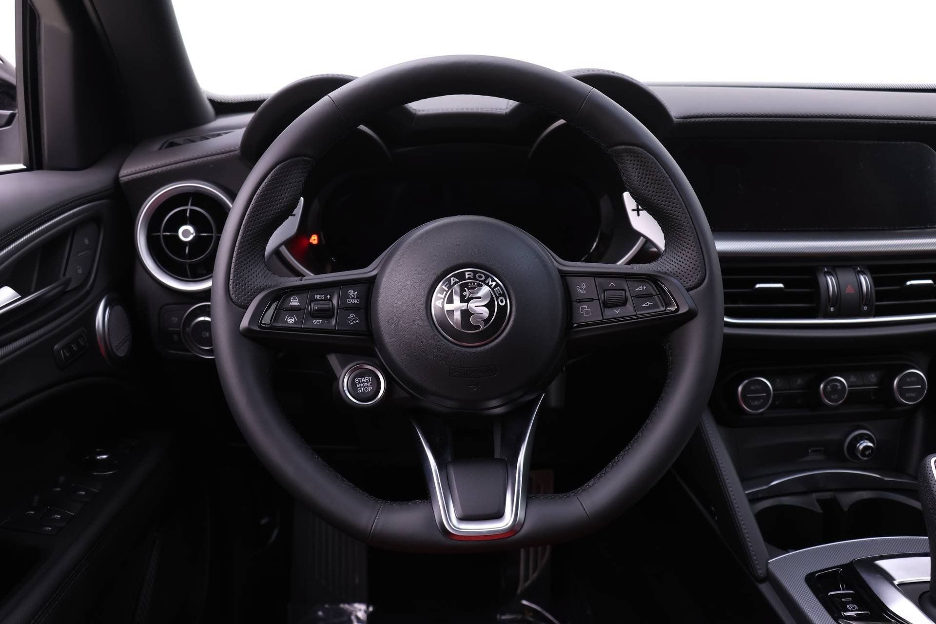 New 2026 Alfa Romeo Stelvio Sprint AWD/4WD image 15