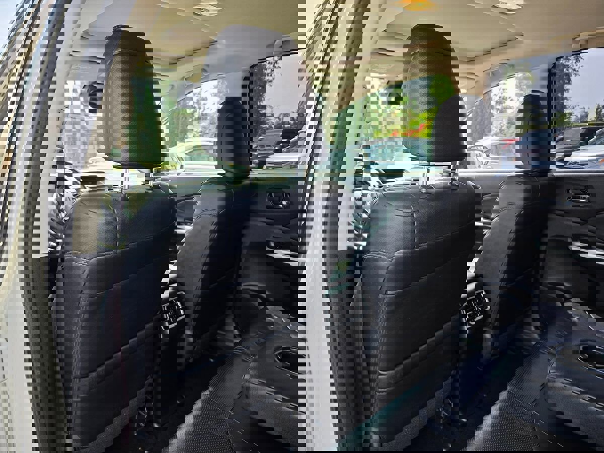 Used 2015 Honda CR-V Touring image 21