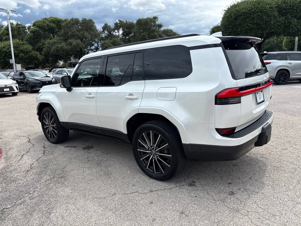 Certified 2024 Lexus GX 550 w/ Accessory Package (Z1) AWD/4WD image 3
