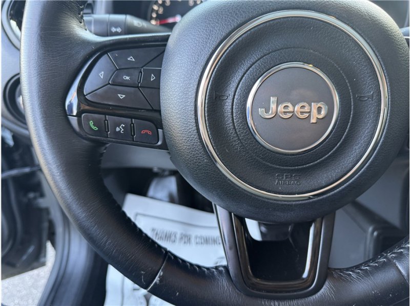 Used 2020 Jeep Renegade Altitude image 31