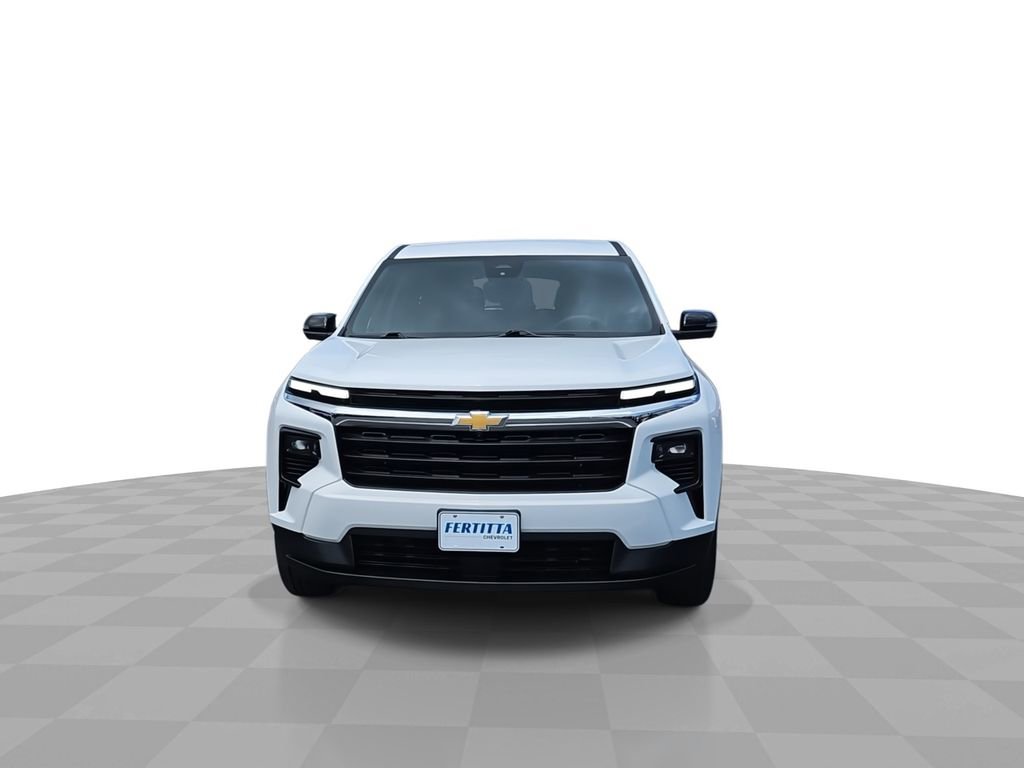 Certified 2024 Chevrolet Traverse LS w/ LPO, Floor Liner Package FWD image 3