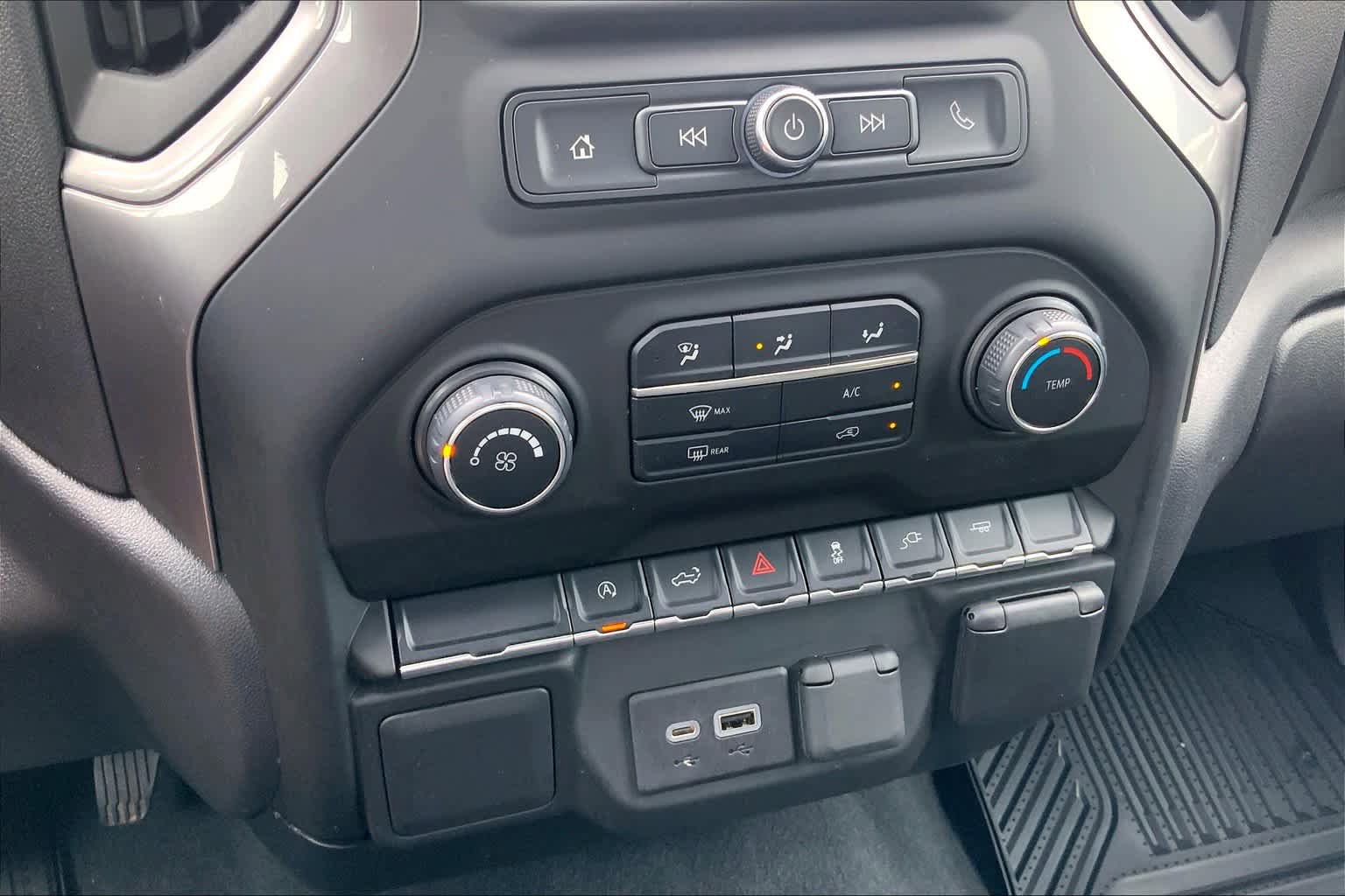 Used 2021 Chevrolet Silverado 1500 Custom RWD image 32