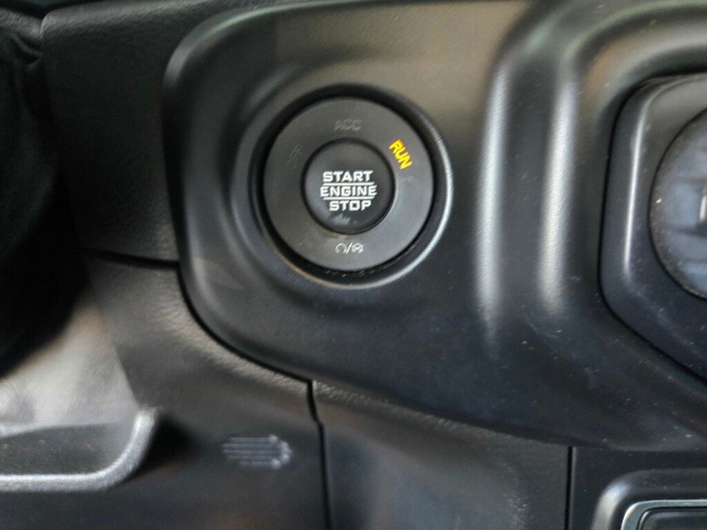 Used 2021 Jeep Wrangler Unlimited Sport AWD/4WD image 19