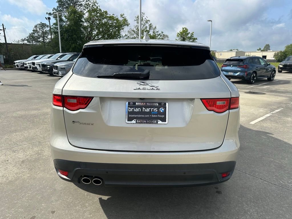 Used 2017 Jaguar F-PACE Prestige image 8