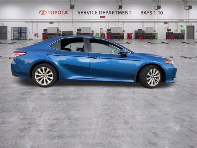 Used 2020 Toyota Camry LE FWD image 6