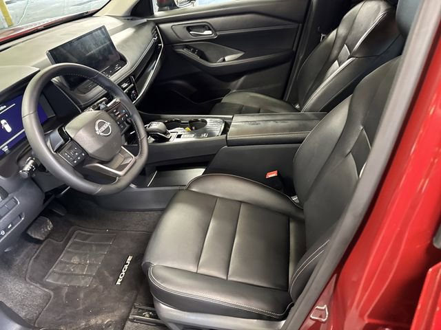 Used 2025 Nissan Rogue SL image 12
