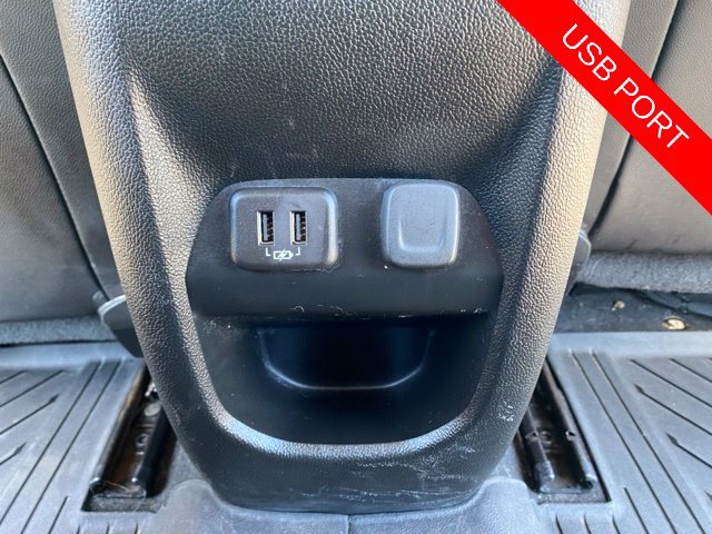 Used 2021 Chevrolet Colorado Z71 w/ Safety Package AWD/4WD image 45