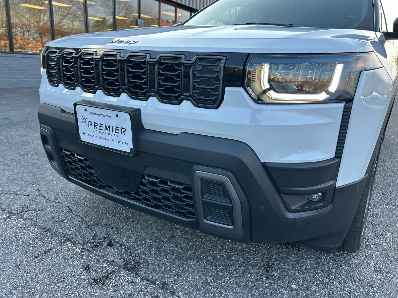 New 2026 Jeep Cherokee Overland AWD/4WD image 10