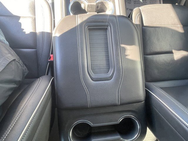 Used 2023 GMC Yukon XL SLT image 21