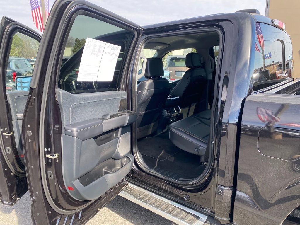 Used 2023 Ford F150 Lariat AWD/4WD image 29