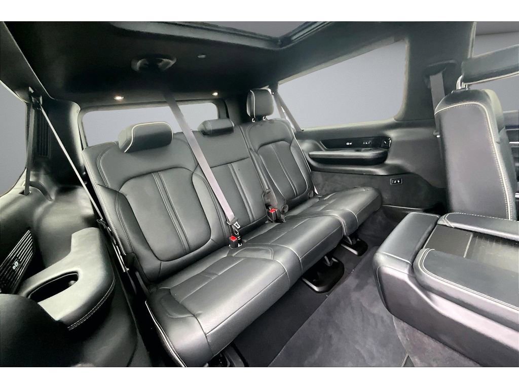 Certified 2024 Jeep Grand Wagoneer L Series II w/ Quick Order Packagew 28T image 31