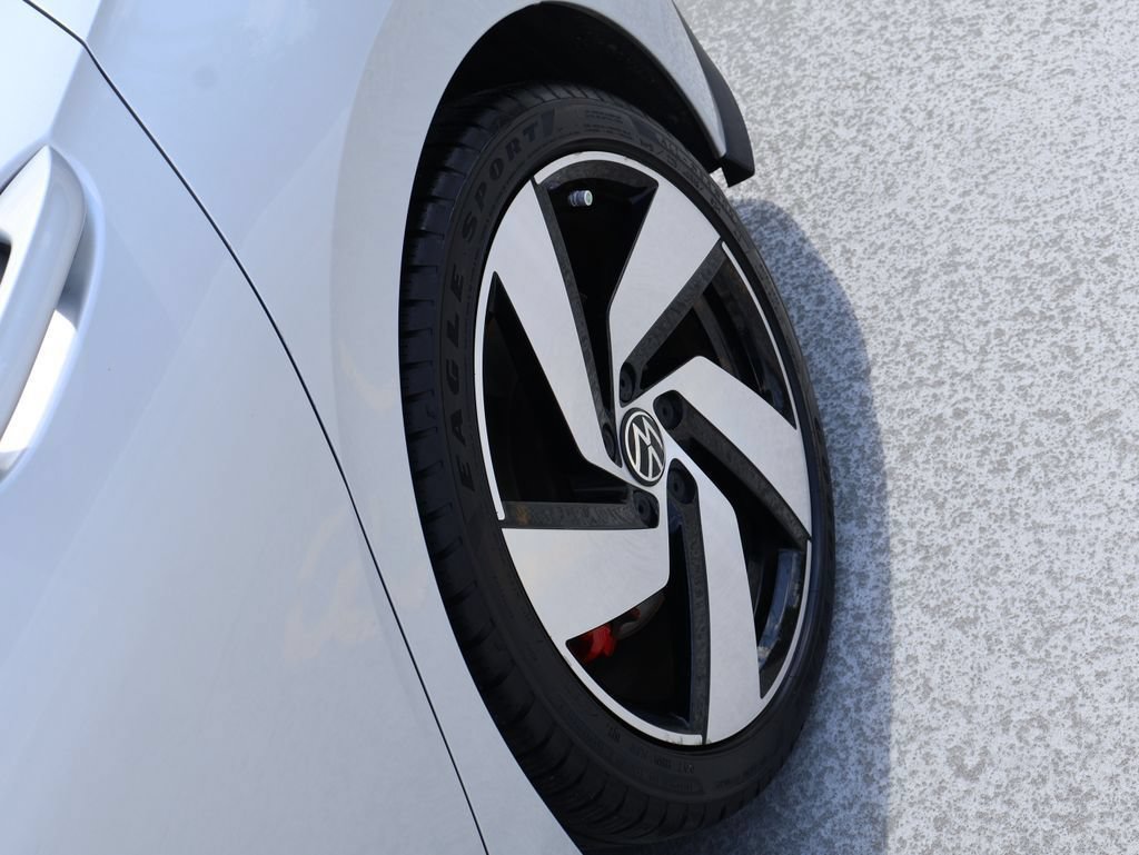 Used 2022 Volkswagen GTI S FWD image 36