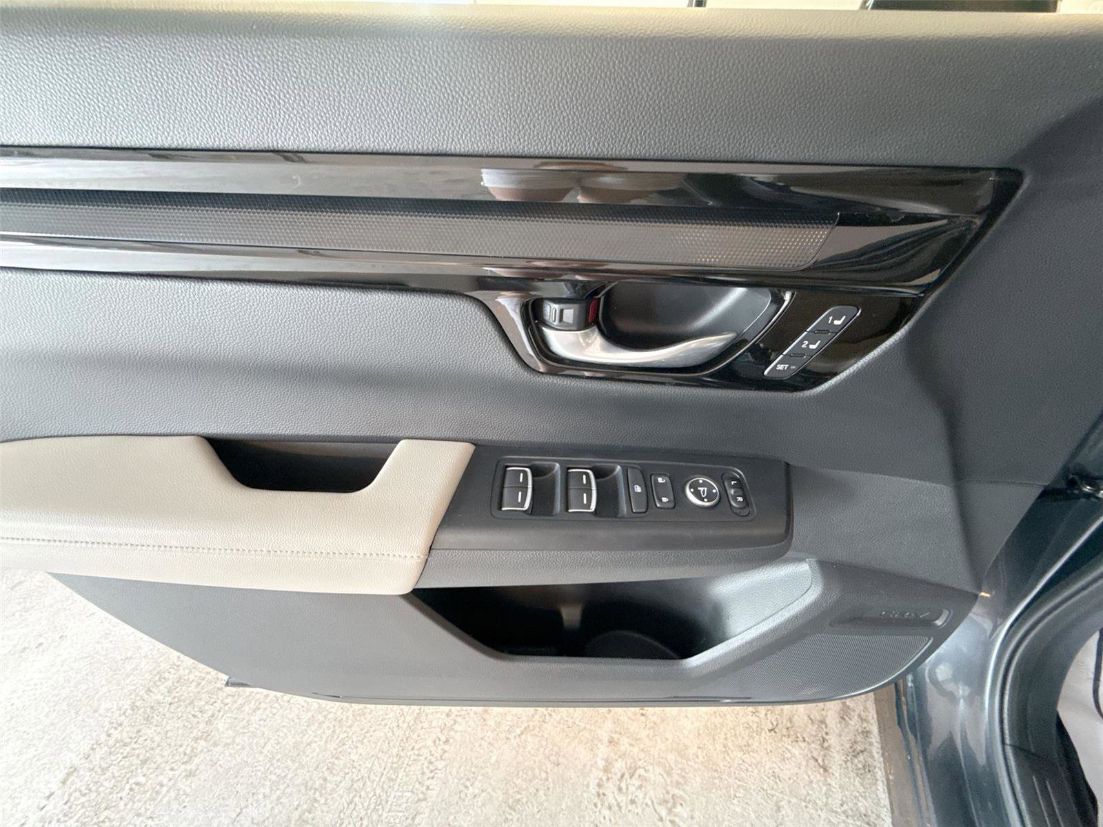 Used 2023 Honda CR-V EX-L image 15