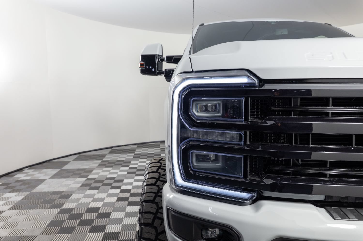 Used 2026 Ford F350 Platinum AWD/4WD image 48