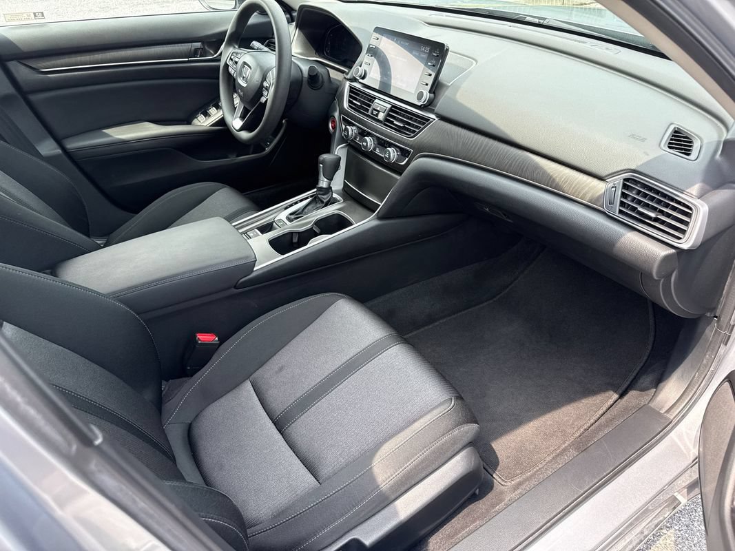 Used 2020 Honda Accord EX image 14