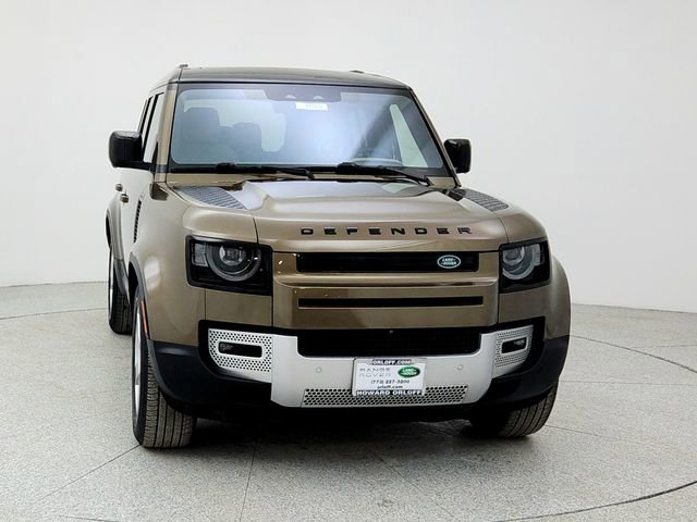 Used 2020 Land Rover Defender 110 First Edition image 2