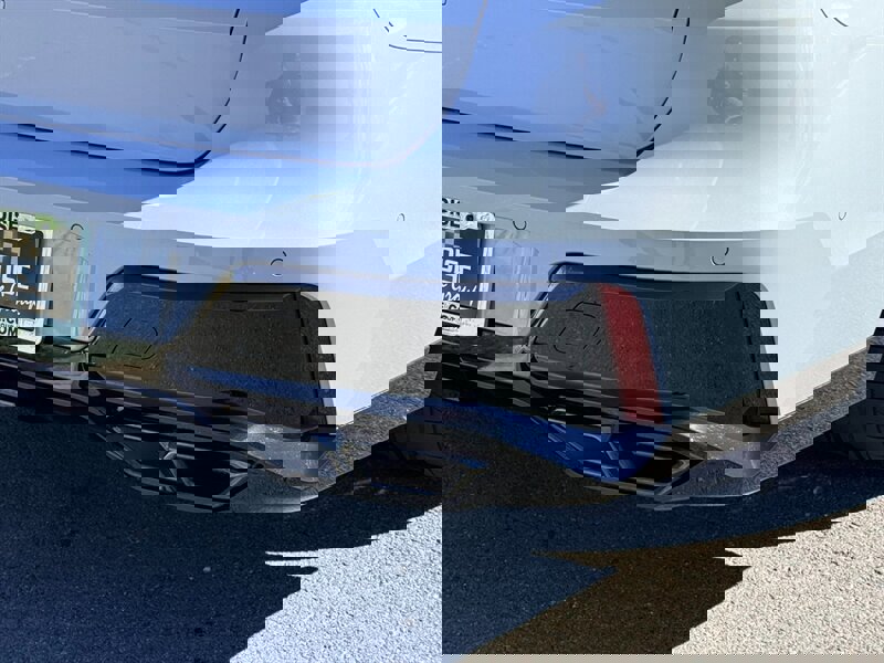 Used 2025 BMW 760i xDrive image 7