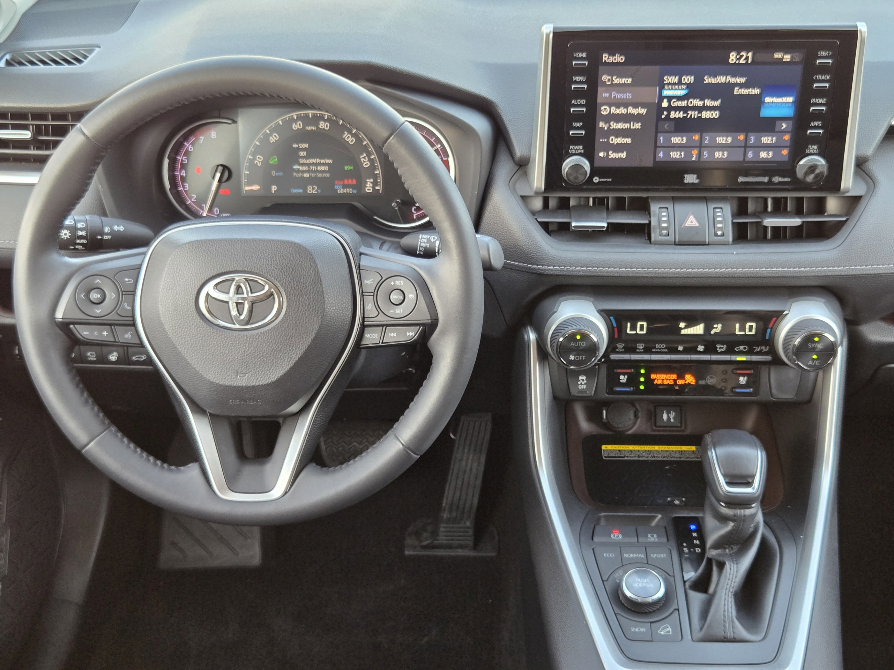Used 2019 Toyota RAV4 Limited w/ Advanced Technology Package AWD/4WD image 25