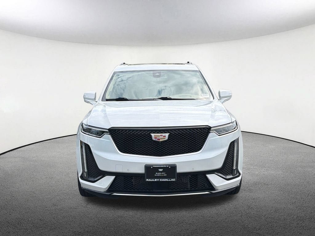 Certified 2025 Cadillac XT6 Sport w/ Platinum Package AWD/4WD image 23