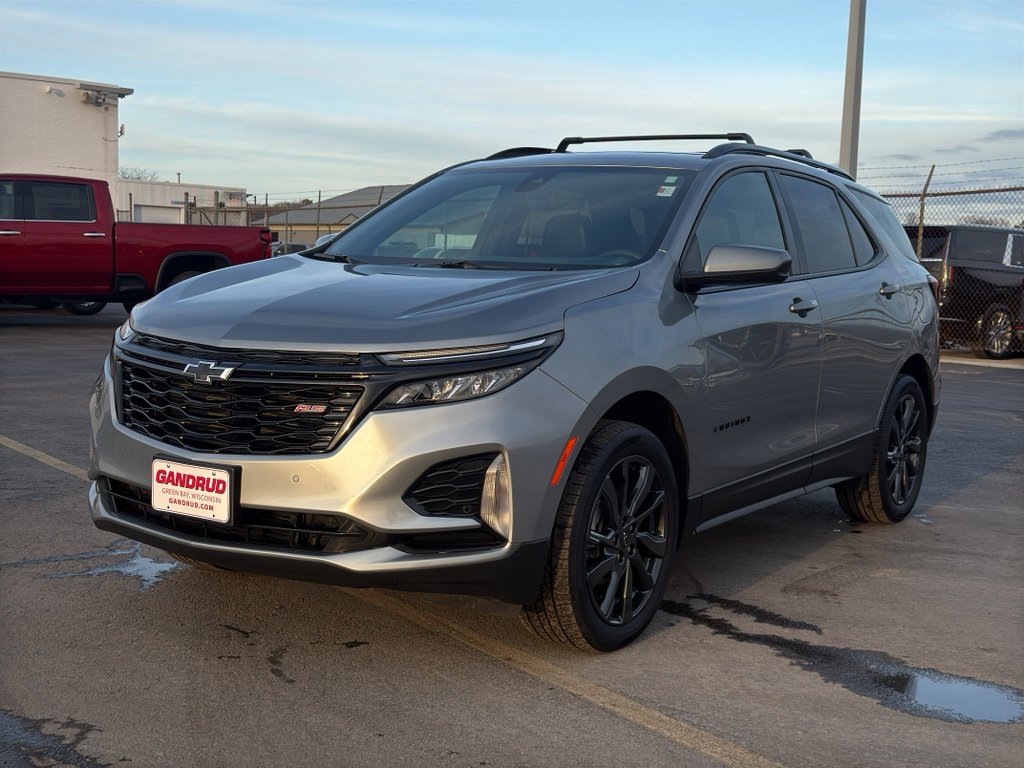 Used 2024 Chevrolet Equinox RS w/ LPO, Floor Liner Package image 2