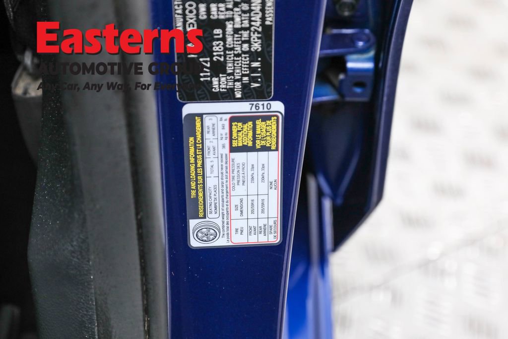 Used 2022 Kia Forte LXS w/ LXS Technology Package image 35