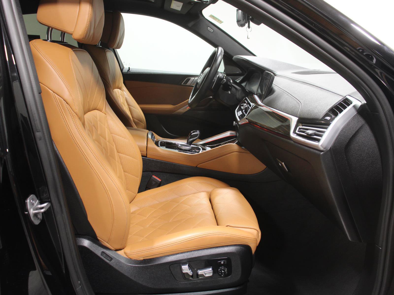 Certified 2023 BMW X6 xDrive40i w/ M Sport Package image 20