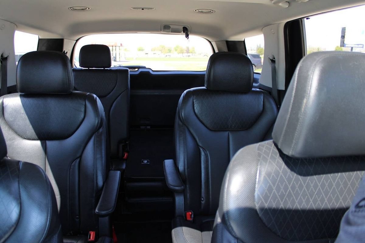 Used 2022 Hyundai Palisade SEL w/ Premium Package AWD/4WD image 15