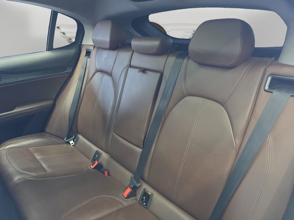 Used 2020 Alfa Romeo Stelvio w/ Nero Edizione image 13