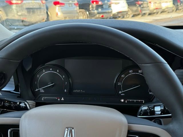 Used 2022 Lincoln Corsair FWD image 8