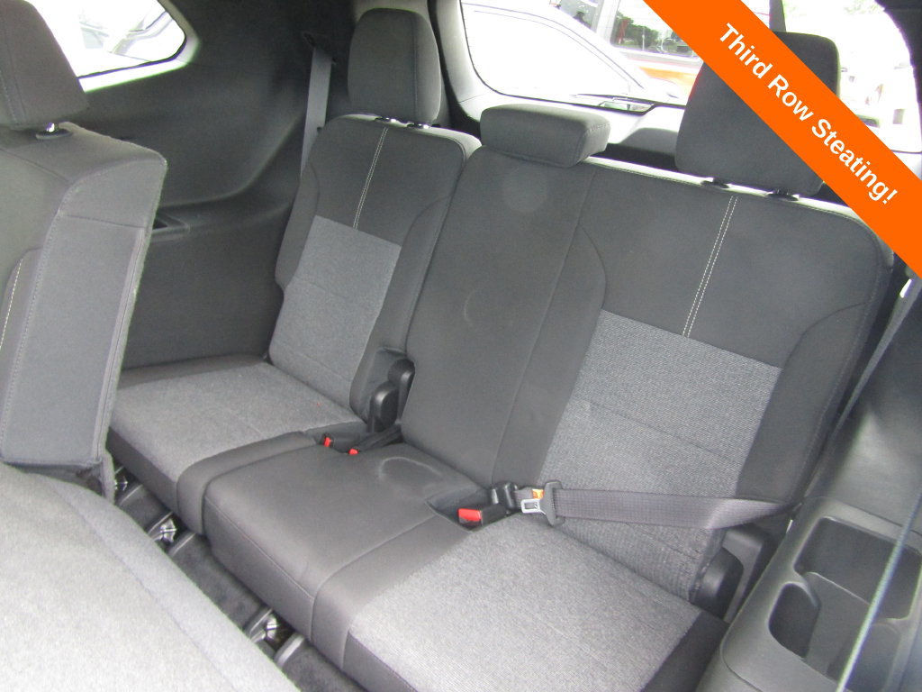 Used 2025 GMC Acadia Elevation AWD/4WD image 23